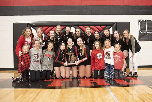 Forest Park Volleyball Team win District Championship