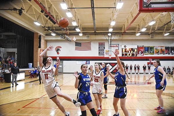 Picture of the Lady Wykons v. Forest Park Trojans game. (Photos by Kevin Zini)